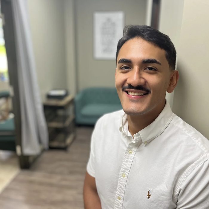 Dr. Pablo Gomez of Manifest Chiropractic